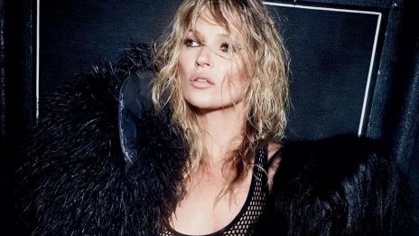 Кейт Мос отново е коледният подарък на Vogue