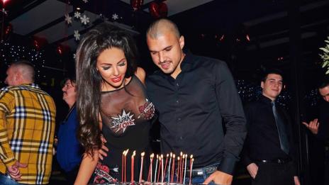 Николета и Валери – „пияни от любов“ на рождения ѝ ден