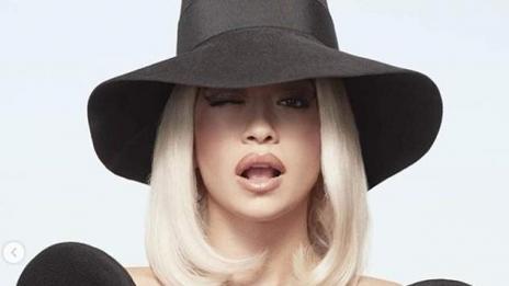 Рита Ора: Мъжете трябва да подкрепят жените с действия