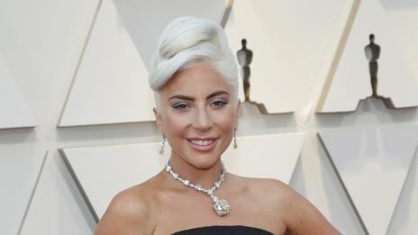 Лейди Гага ще излезе на сцената на театъра