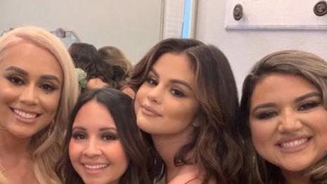 На рождения си ден: Селена Гомес бе шаферка