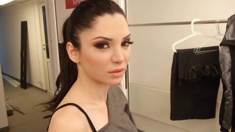 Ели Гигова родила тайно, но тя не знае