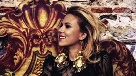 Скарлет Йохансон не рони сълзи по Райън