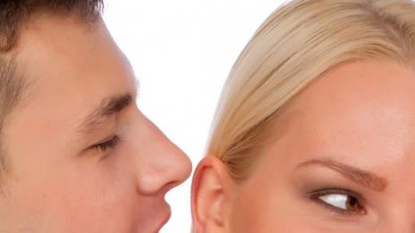 Изкуството да ласкаеш брачния партньор