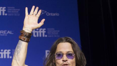 Джони Деп си подари имение за Коледа