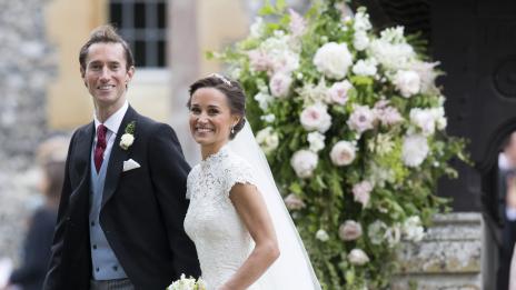 Пипа Мидълтън е бременна с първото си дете