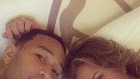 Джон Леджънд спал с „Оскара“ си