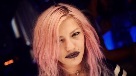 Чар или бедствие: Жана Бергендорф с нова прическа