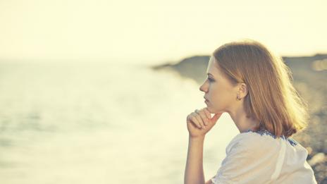 6 неща, които нещастните жени правят