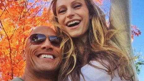 Скалата отново ще става татко на момиченце