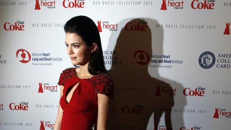 Предложиха милиони на Кендъл Дженър, за да се снима в порно