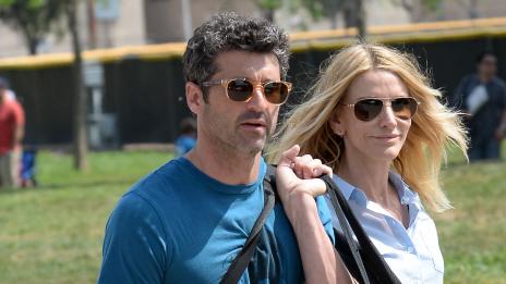 Патрик Демпси се събра с жена си в името на децата си