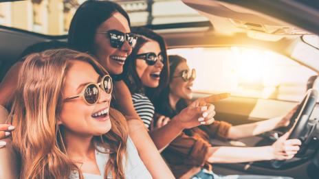 Какви приятели сме според зодията? (I част)