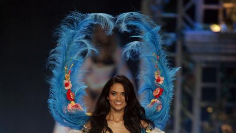 Стегнати и слаби бедра като на модел