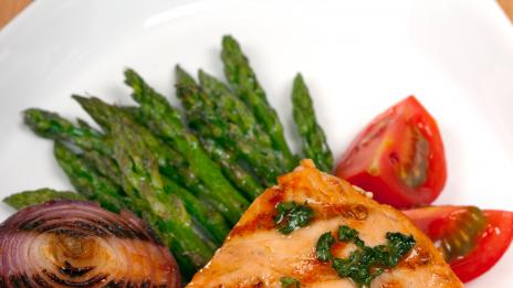 Сьомгата и ядките НЕ подпомагат интелекта