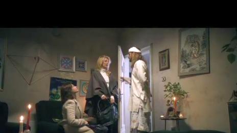 Коцето Калки ще лекува Елена от „Стъклен дом“