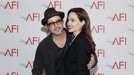 Бранджелина няма да осиновяват камбоджанче