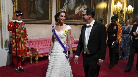 Кейт с диадема на Даяна на приема с Доналд Тръмп