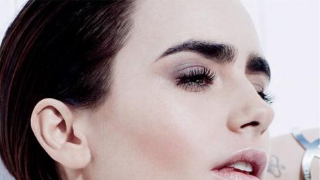 Лили Колинс: Чувствам се повече европейка