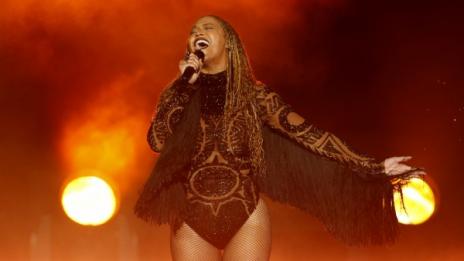 Бионсе в Ловеч, Ед Шийрън – в Златарица... „Концертите“ на звездите у нас