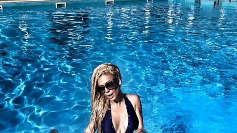 Ася Капчикова отрече да е бременна, влезе в модата