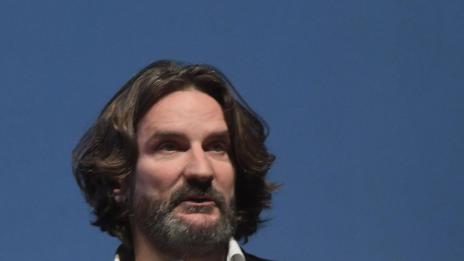 Бегбеде: Хуморът и правенето на любов помагат на връзката