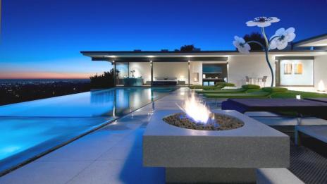 Дом, достоен за холивудска звезда