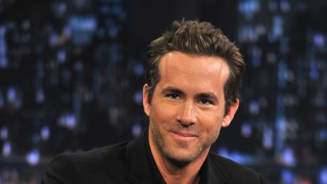 Райън Рейнолдс поряза Сандра