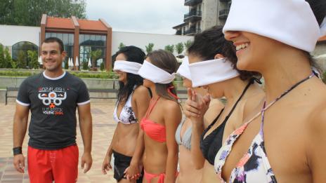 Първи искри във "Фермер търси жена"