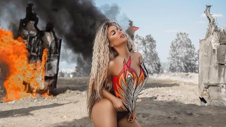 Всички мразят... Гери-Никол