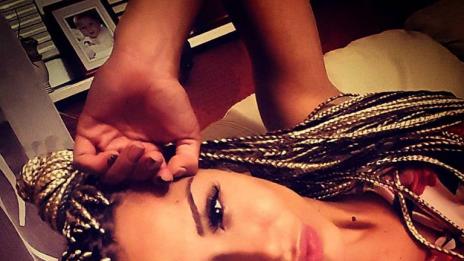 Ася Капчикова доила крави, сушила сено...