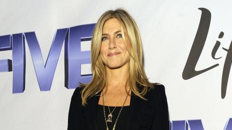 Бременна ли е Дженифър Анистън?