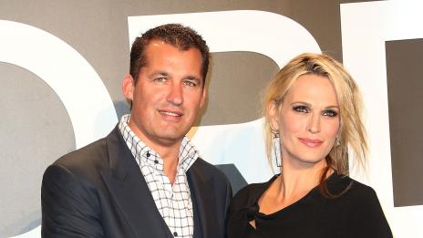 Моли Симс стана майка на момиченце