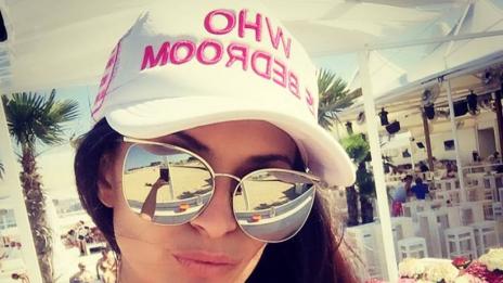 Преслава вдигна пулса на мъжете с „морски“ бюст