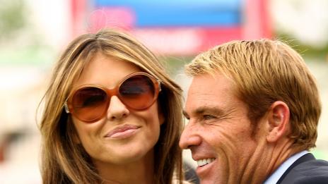 Лиз Хърли получи предложение за брак