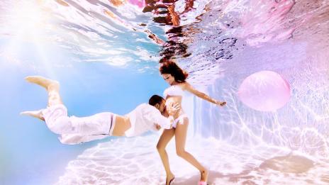 Бъдещи майки като русалки