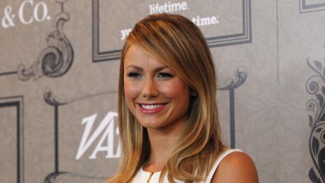 Стейси празнува рожден ден без Джордж