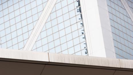 Перфектното ръкостискане