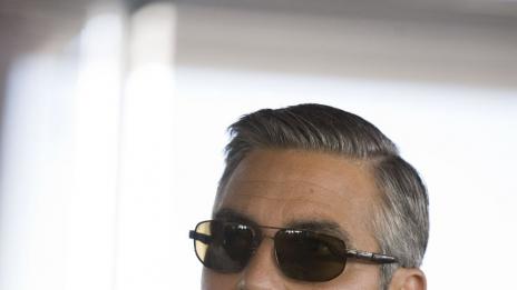 Как да се държите като лидер, дори да не сте шеф