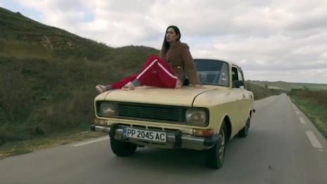 Сантра в тандем с Емил Конрад (ВИДЕО)