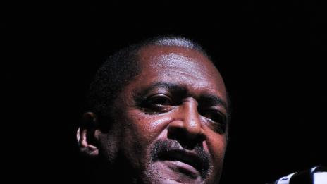 Бащата на Бионсе заплашва своя бивша любовница