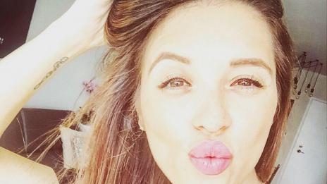 Мика Стоичкова нападна „кифлите“: Идоли са ви деградирали Барбита