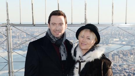 Хю Джакман направи серенада на жена си за 60-ия ѝ юбилей