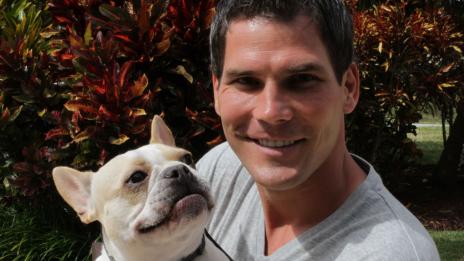 Тибор Фигъл: От бивш модел до супертреньор на кучета