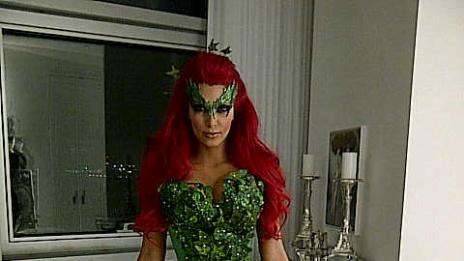 Хелоуинските самоличности на звездите