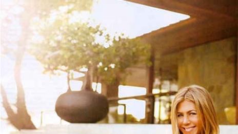 Добре дошли в „плейбой къщата“ на Дженифър Анистън