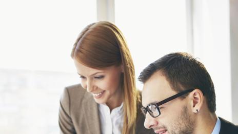 Защо колегите ви са като ваши приятели