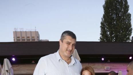 Любо Ганев с ново гадже, по-млада е от него с 20 години