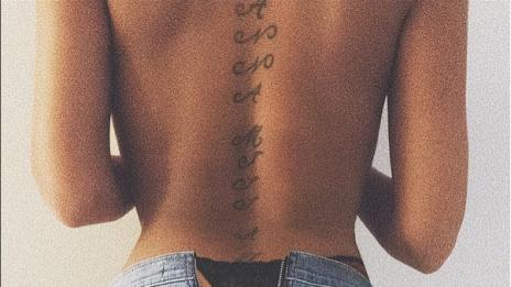 Чар или бедствие: Николета сложи дънки с цип отзад