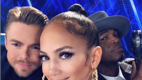 Съдят Джей Ло за милиони за откраднато шоу